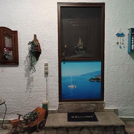 Mesonisi Με Υπέροχη Θέα Στον Παγασητικό!! Villa Áfissos Buitenkant foto