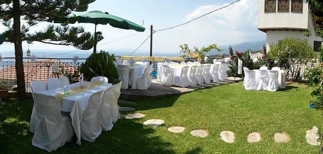 Mesonisi Με Υπέροχη Θέα Στον Παγασητικό!! Villa Áfissos Buitenkant foto